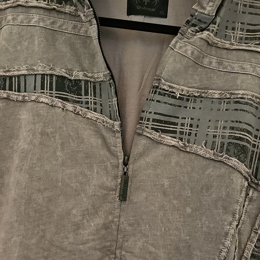 Salvage Gray Plaid Jacket With Hood - Picture 6 of 16
